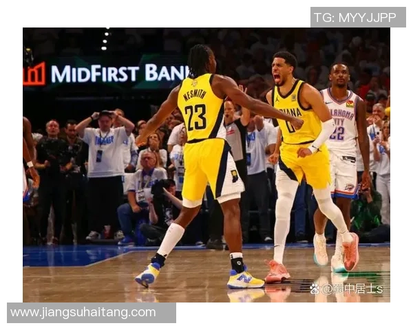 骑士与步行者精彩对决集锦回顾展现篮球魅力与团队精神